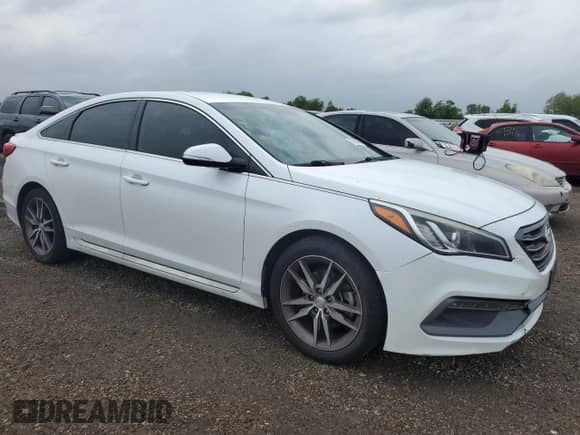 2017 Hyundai Sonata Sport с VIN 5NPE34AB5HH556551, выставлен на аукционе Copart как лот 55525595 с пробегом 125 791 миль миль и Списание • Salvage title. История ставок и продаж доступна на DreamBid. Изображение 4.
