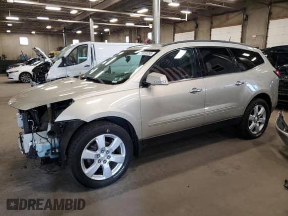 2016 Chevrolet Traverse LT z VIN 1GNKVGKD4GJ259315, wystawiony jako Copart lot #71059355 z przebiegiem 96 421 mil mil oraz Szkoda całkowita • Salvage title. Historia ofert i sprzedaży dostępna na DreamBid. Obrazek 1.