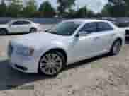 2014 Chrysler 300 C z VIN 2C3CCAEG9EH249114, wystawiony jako Copart lot #67710495 z przebiegiem 155 869 mil mil oraz Szkoda całkowita • Salvage title. Historia ofert i sprzedaży dostępna na DreamBid. Obrazek 1.