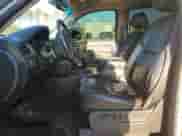 2010 Chevrolet Avalanche LTZ with VIN 3GNNCGE0XAG257069, listed as a Copart auction lot 45189615 with 206,377 mi miles and Salvage title. Bid and sale history available at DreamBid. Image 7.