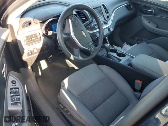 2016 Chevrolet Impala LS z VIN 2G11Z5SAXG9202057, wystawiony jako Copart lot #82384415 z przebiegiem Nie podano mil oraz Nie do naprawy • Non repairable. Historia ofert i sprzedaży dostępna na DreamBid. Obrazek 8.
