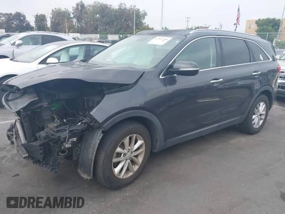 2016 Kia Sorento L with VIN 5XYPG4A34GG170294, listed as a IAAI auction lot 42842306 with 66,662 mi miles and . Bid and sale history available at DreamBid. Image 2.