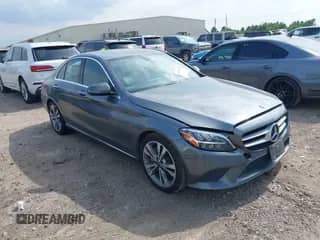 2019 Mercedes-Benz C 300 с VIN 55SWF8DB6KU313902, выставлен на аукционе IAAI как лот 42746499 с пробегом Не указан миль и . История ставок и продаж доступна на DreamBid. Изображение 1.