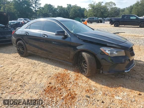 2018 Mercedes-Benz CLA 250 с VIN WDDSJ4EB7JN601102, выставлен на аукционе Copart как лот 62027355 с пробегом 105 331 миль миль и Списание • Salvage title. История ставок и продаж доступна на DreamBid. Изображение 4.