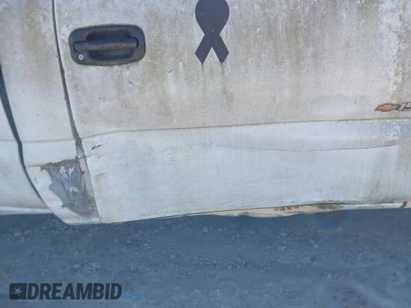 2000 Chevrolet Silverado 1500 с VIN 1GCEC14VXYE378477, выставлен на аукционе IAAI как лот 43102377 с пробегом 111 133 миль миль и . История ставок и продаж доступна на DreamBid. Изображение 14.