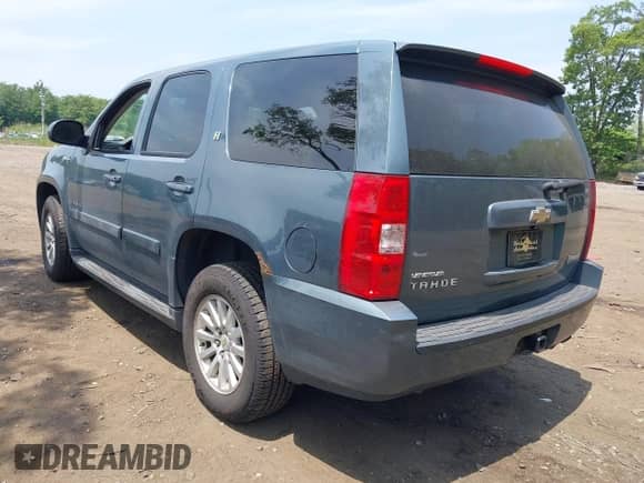 2009 Chevrolet Tahoe with VIN 1GNFK13599R182024, listed as a IAAI auction lot 42436900 with 186,983 mi miles and . Bid and sale history available at DreamBid. Image 3.