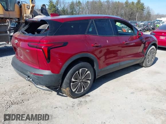 2024 Chevrolet Blazer EV eAWD LT с VIN 3GNKDBRJ8RS215935, выставлен на аукционе IAAI как лот 41787200 с пробегом 5 037 миль миль и . История ставок и продаж доступна на DreamBid. Изображение 4.