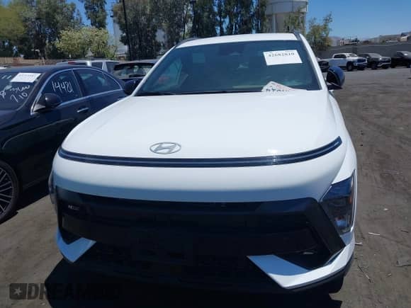 2025 Hyundai Kona N Line S with VIN KM8HBCA35SU199643, listed as a IAAI auction lot 42682810 with 6,441 mi miles and . Bid and sale history available at DreamBid. Image 13.