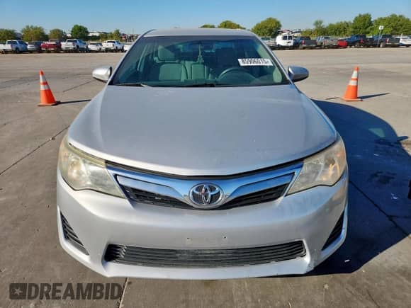 2014 Toyota Camry XLE with VIN 4T4BF1FK2ER417501, listed as a Copart auction lot 85906015 with 162,440 mi miles and Clean title. Bid and sale history available at DreamBid. Image 5.