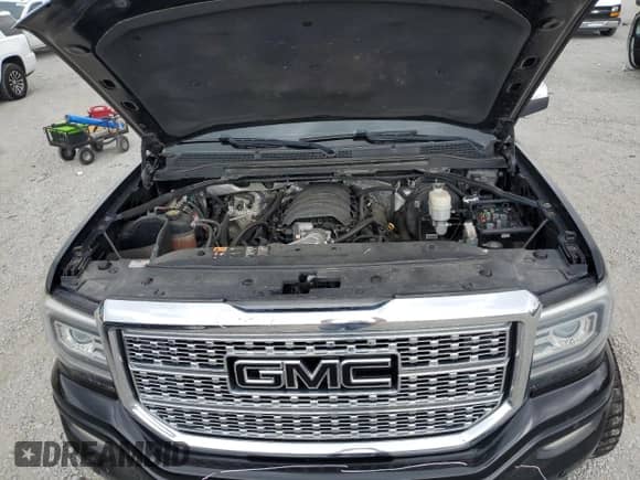 2016 GMC Sierra 1500 Denali z VIN 3GTU2PEJ7GG281449, wystawiony jako Copart lot #65558455 z przebiegiem 138 342 mil mil oraz Szkoda całkowita • Salvage title. Historia ofert i sprzedaży dostępna na DreamBid. Obrazek 11.