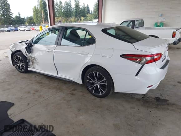 2019 Toyota Camry SE z VIN 4T1B11HK3KU847698, wystawiony jako IAAI lot #43421686 z przebiegiem 108 989 mil mil oraz . Historia ofert i sprzedaży dostępna na DreamBid. Obrazek 3.