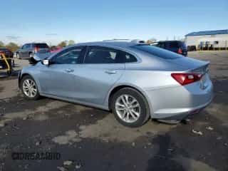 2016 Chevrolet Malibu LT z VIN 1G1ZE5ST5GF288501, wystawiony jako Copart lot #89809105 z przebiegiem 106 839 mil mil oraz Szkoda całkowita • Salvage title. Historia ofert i sprzedaży dostępna na DreamBid. Obrazek 2.