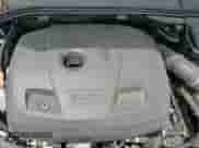 2017 Volvo S60 Inscription Platinum с VIN LYV402TM4HB130597, выставлен на аукционе Copart как лот 64957945 с пробегом 51 115 миль миль и Списание • Salvage title. История ставок и продаж доступна на DreamBid. Изображение 13.