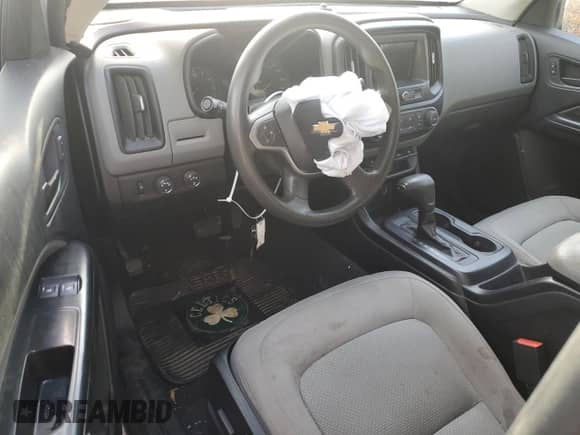 2019 Chevrolet Colorado 4WD Work Truck с VIN 1GCHTBEN0K1350087, выставлен на аукционе Copart как лот 83787144 с пробегом 64 799 миль миль и Списание • Salvage title. История ставок и продаж доступна на DreamBid. Изображение 8.