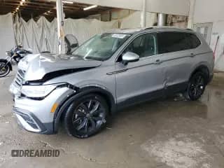 2024 Volkswagen Tiguan SE с VIN 3VV2B7AX7RM098317, выставлен на аукционе Copart как лот 84994555 с пробегом 43 808 миль миль и На запчасти • Non repairable. История ставок и продаж доступна на DreamBid. Изображение 1.