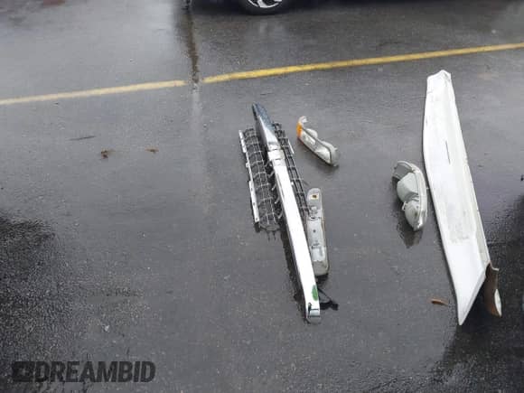 2000 Chevrolet Silverado 1500 LS with VIN 2GCEC19V5Y1274280, listed as a IAAI auction lot 41556445 with 215,935 mi miles and . Bid and sale history available at DreamBid. Image 12.