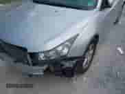 2015 Chevrolet Cruze LT с VIN 1G1PC5SB7F7244707, выставлен на аукционе IAAI как лот 43100120 с пробегом 125 703 миль миль и . История ставок и продаж доступна на DreamBid. Изображение 12.