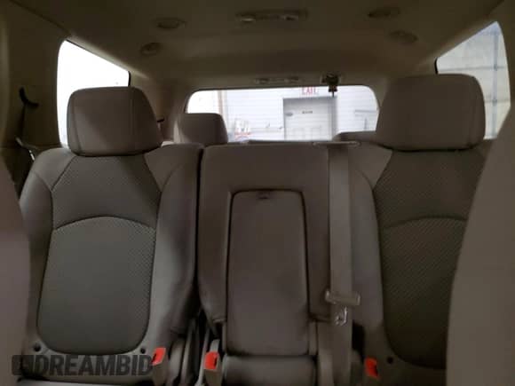 2007 Saturn Outlook XE with VIN 5GZER13737J140444, listed as a Copart auction lot 45972145 with 174,835 mi miles and Non repairable. Bid and sale history available at DreamBid. Image 10.