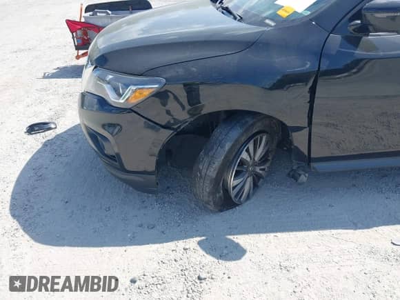 2019 Nissan Pathfinder SV z VIN 5N1DR2MN0KC612592, wystawiony jako IAAI lot #42963323 z przebiegiem 157 203 mil mil oraz . Historia ofert i sprzedaży dostępna na DreamBid. Obrazek 18.