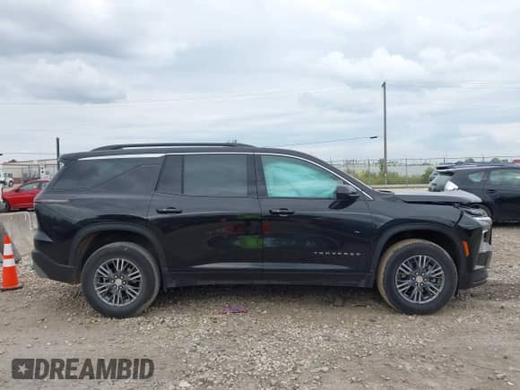 2024 Chevrolet Traverse FWD LT with VIN 1GNERGKS2RJ199389, listed as a IAAI auction lot 43188763 with 10,245 mi miles and . Bid and sale history available at DreamBid. Image 13.