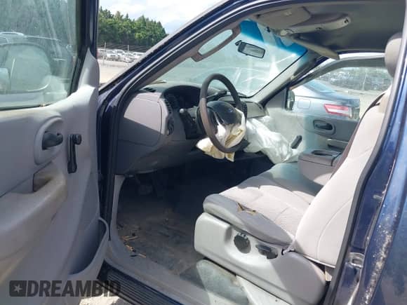 2002 Ford F-150 XL with VIN 1FTRX17242NC10610, listed as a IAAI auction lot 42548658 with Not provided miles and . Bid and sale history available at DreamBid. Image 5.