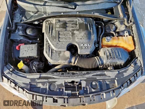 2014 Chrysler 300 C с VIN 2C3CCAEG6EH275797, выставлен на аукционе Copart как лот 65216655 с пробегом 87 728 миль миль и Списание • Salvage title. История ставок и продаж доступна на DreamBid. Изображение 11.