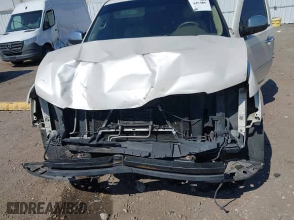 2012 Chevrolet Tahoe LTZ с VIN 1GNSCCE06CR304466, выставлен на аукционе IAAI как лот 43440466 с пробегом 220 033 миль миль и . История ставок и продаж доступна на DreamBid. Изображение 6.