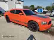 2008 Dodge Charger R/T z VIN 2B3LA53H68H202701, wystawiony jako Copart lot #84745695 z przebiegiem 124 130 mil mil oraz Szkoda całkowita • Salvage title. Historia ofert i sprzedaży dostępna na DreamBid. Obrazek 4.