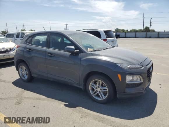 2018 Hyundai Kona SE z VIN KM8K1CAA0JU106789, wystawiony jako Copart lot #66566555 z przebiegiem 88 951 mil mil oraz Szkoda całkowita • Salvage title. Historia ofert i sprzedaży dostępna na DreamBid. Obrazek 4.