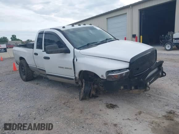 2004 Dodge 2500 SLT with VIN 3D7KU28C74G153277, listed as a IAAI auction lot 42279535 with 361,810 mi miles and . Bid and sale history available at DreamBid. Image 1.