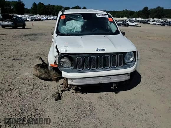 2017 Jeep Renegade Latitude z VIN ZACCJABB2HPF43371, wystawiony jako Copart lot #85837885 z przebiegiem 210 392 mil mil oraz Nie do naprawy • Non repairable. Historia ofert i sprzedaży dostępna na DreamBid. Obrazek 14.