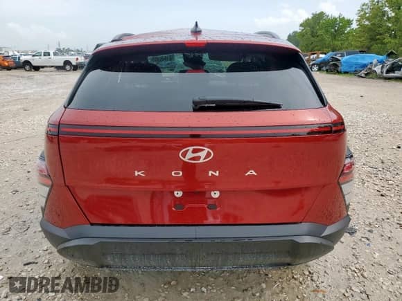 2024 Hyundai Kona SEL с VIN KM8HB3AB6RU129649, выставлен на аукционе Copart как лот 61046955 с пробегом 17 291 миль миль и Чистый • Clean title. История ставок и продаж доступна на DreamBid. Изображение 6.