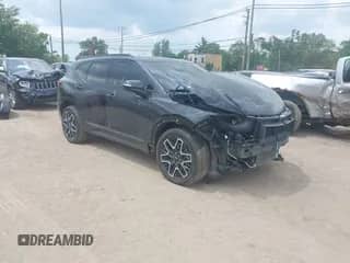 2023 Chevrolet Blazer RS z VIN 3GNKBERS2PS111034, wystawiony jako IAAI lot #42474758 z przebiegiem 22 723 mil mil oraz . Historia ofert i sprzedaży dostępna na DreamBid. Obrazek 1.