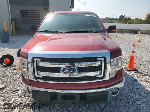 2013 Ford F-150 XLT z VIN 1FTMF1CM6DFB13829, wystawiony jako Copart lot #81133865 z przebiegiem 15 148 mil mil oraz Szkoda całkowita • Salvage title. Historia ofert i sprzedaży dostępna na DreamBid. Obrazek 5.