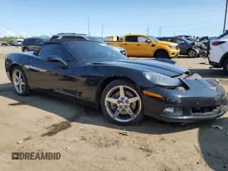 2006 Chevrolet Corvette с VIN 1G1YY36U865125842, выставлен на аукционе Copart как лот 71679785 с пробегом 77 772 миль миль и Чистый • Clean title. История ставок и продаж доступна на DreamBid. Изображение 4.