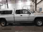 1997 Dodge 2500 with VIN 3B7KF23W0VM516222, listed as a IAAI auction lot 41575166 with 183,317 mi miles and . Bid and sale history available at DreamBid. Image 13.