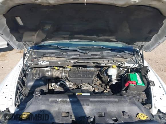 2012 Ram 1500 ST z VIN 3C6JD6DP5CG244057, wystawiony jako IAAI lot #42330312 z przebiegiem 237 024 mil mil oraz . Historia ofert i sprzedaży dostępna na DreamBid. Obrazek 10.