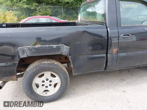 2006 Chevrolet Silverado 1500 Work Truck с VIN 3GCEK14V96G196360, выставлен на аукционе IAAI как лот 43024913 с пробегом 183 026 миль миль и . История ставок и продаж доступна на DreamBid. Изображение 12.