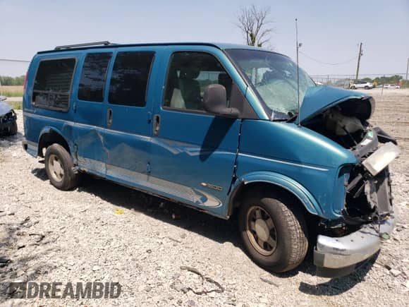 1998 Chevrolet Express Cargo YF7 с VIN 1GBFG15R7W1011202, выставлен на аукционе Copart как лот 58247345 с пробегом Не указан миль и На запчасти • Non repairable. История ставок и продаж доступна на DreamBid. Изображение 4.