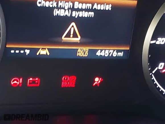 2022 Hyundai Santa Fe SE с VIN 5NMS14AJ3NH404289, выставлен на аукционе IAAI как лот 42815339 с пробегом 44 576 миль миль и . История ставок и продаж доступна на DreamBid. Изображение 15.