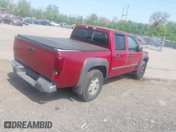 2004 Chevrolet Colorado 1SB LS Z85 with VIN 1GCDT136848191124, listed as a IAAI auction lot 42118212 with 249,473 mi miles and . Bid and sale history available at DreamBid. Image 4.
