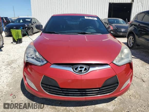 2016 Hyundai Veloster z VIN KMHTC6AD4GU290959, wystawiony jako Copart lot #86750355 z przebiegiem 83 980 mil mil oraz Czysty tytuł • Clean title. Historia ofert i sprzedaży dostępna na DreamBid. Obrazek 5.