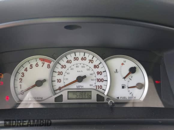 2005 Toyota Corolla CE с VIN 1NXBR30E25Z487273, выставлен на аукционе IAAI как лот 43210876 с пробегом 239 370 миль миль и . История ставок и продаж доступна на DreamBid. Изображение 7.