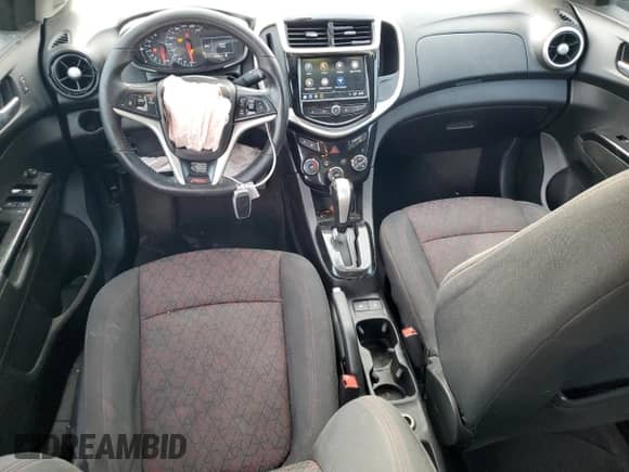 2018 Chevrolet Sonic LT z VIN 1G1JD5SB7J4137699, wystawiony jako Copart lot #53034945 z przebiegiem 162 302 mil mil oraz Szkoda całkowita • Salvage title. Historia ofert i sprzedaży dostępna na DreamBid. Obrazek 8.