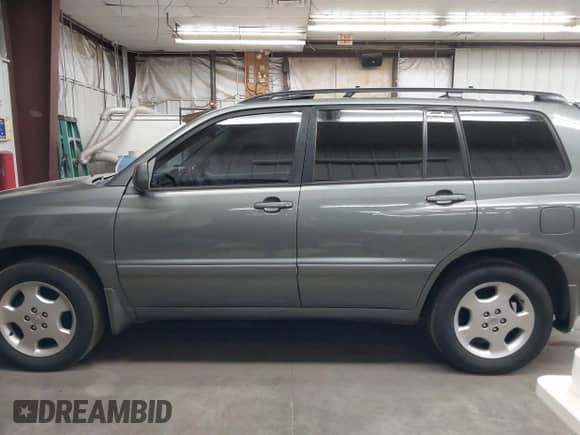 2007 Toyota Highlander w/3rd Row z VIN JTEDP21A270144025, wystawiony jako IAAI lot #43232039 z przebiegiem 204 380 mil mil oraz . Historia ofert i sprzedaży dostępna na DreamBid. Obrazek 14.