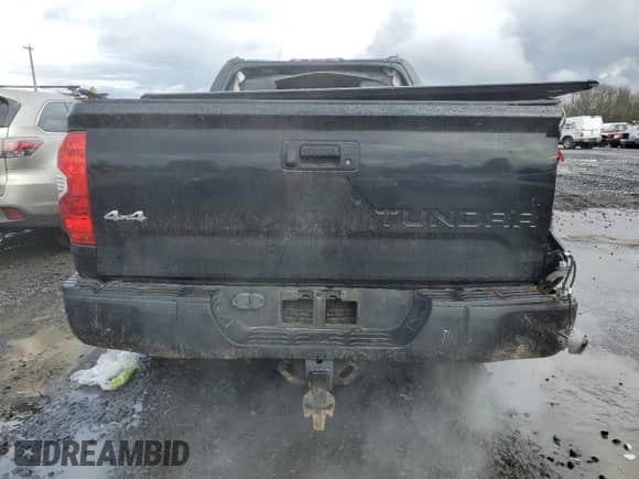 2019 Toyota Tundra SR с VIN 5TFUM5F1XKX083174, выставлен на аукционе Copart как лот 45793105 с пробегом 44 820 миль миль и Списание • Salvage title. История ставок и продаж доступна на DreamBid. Изображение 6.