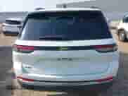 2024 Jeep Grand Cherokee with VIN 1C4RJYB65RC720524, listed as a IAAI auction lot 43044129 with 60,394 mi miles and . Bid and sale history available at DreamBid. Image 17.