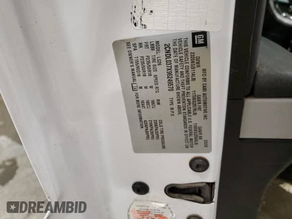 2009 Chevrolet Equinox Sport с VIN 2CNDL037X96249570, выставлен на аукционе Copart как лот 42380245 с пробегом 200 451 миль миль и На запчасти • Non repairable. История ставок и продаж доступна на DreamBid. Изображение 12.