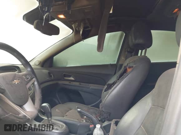 2014 Chevrolet Cruze 2LT with VIN 1G1PE5SB5E7364675, listed as a IAAI auction lot 43183873 with 140,889 mi miles and . Bid and sale history available at DreamBid. Image 6.