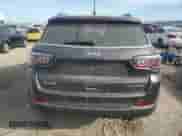 2019 Jeep Compass Limited z VIN 3C4NJDCB8KT776020, wystawiony jako Copart lot #85486084 z przebiegiem 111 070 mil mil oraz Szkoda całkowita • Salvage title. Historia ofert i sprzedaży dostępna na DreamBid. Obrazek 6.